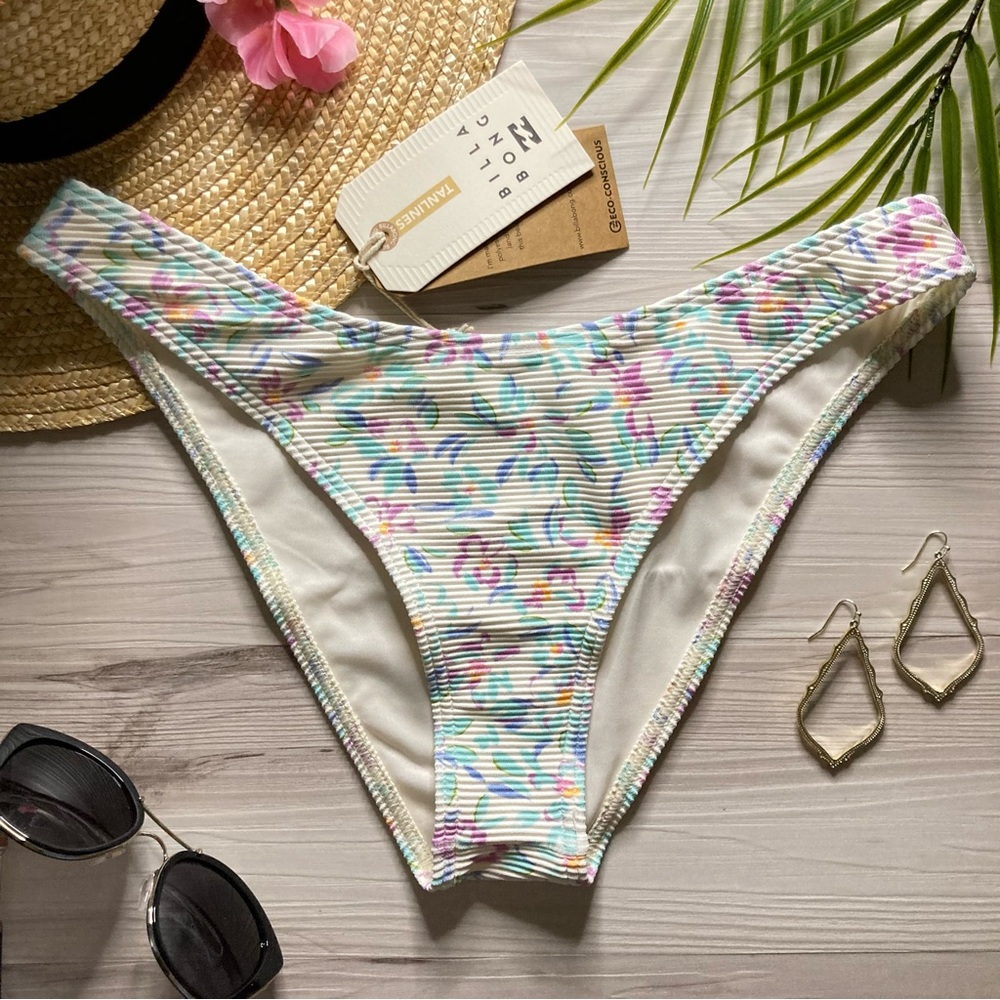 Billabong 🩵 Tanlines Floral Hike Bikini Bottoms